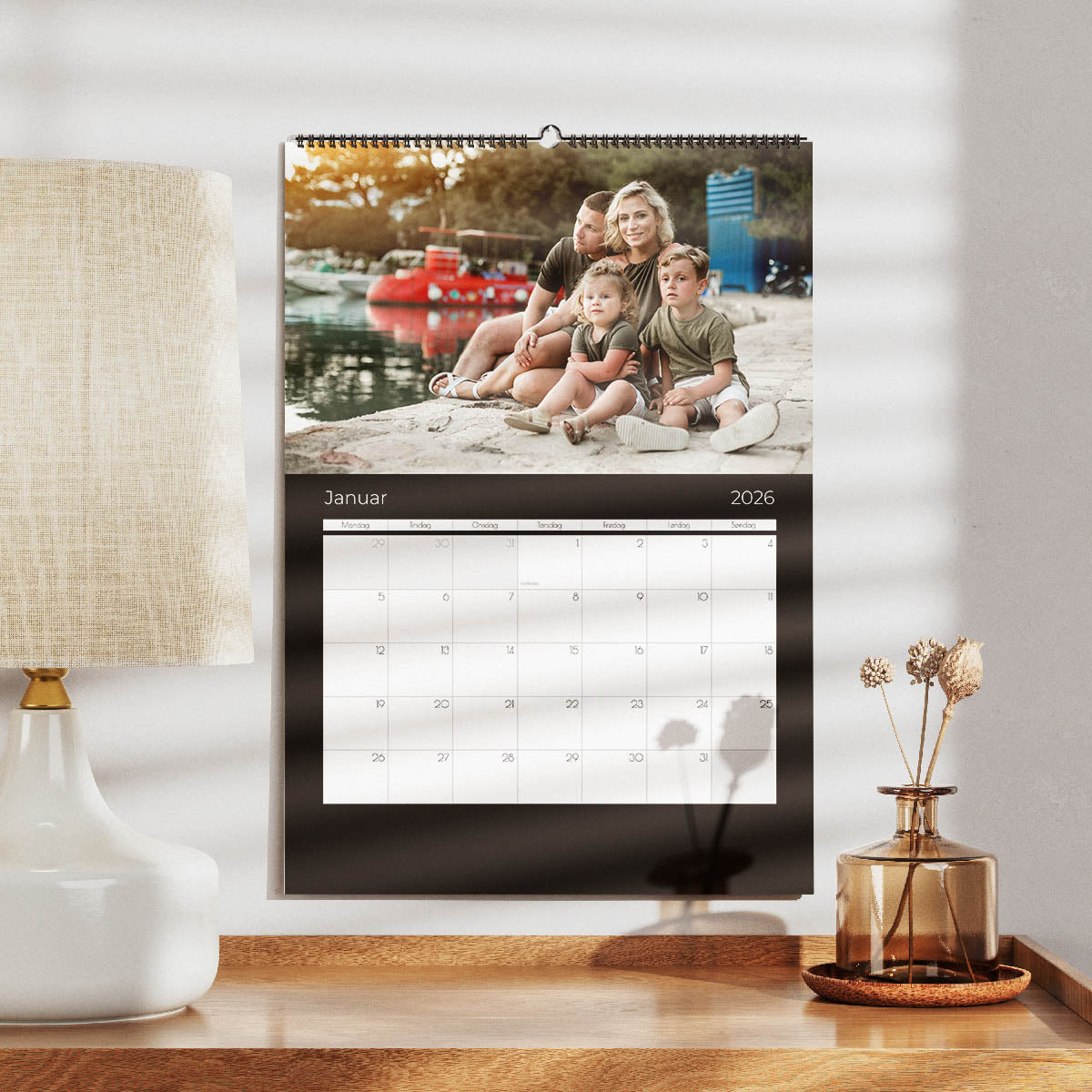Grundlæggende Kalender   Sort   Standard Design fra Dinfotobog.dk