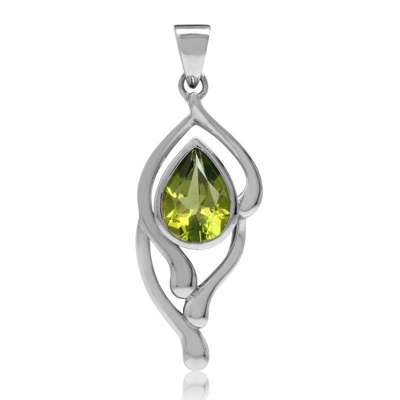 Vedhæng Med Peridot   30mm   U Kæde fra Smykker I Grøn »